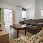 Appartement Lets Holidays Wake Up By The Sea In Victoria 1 *