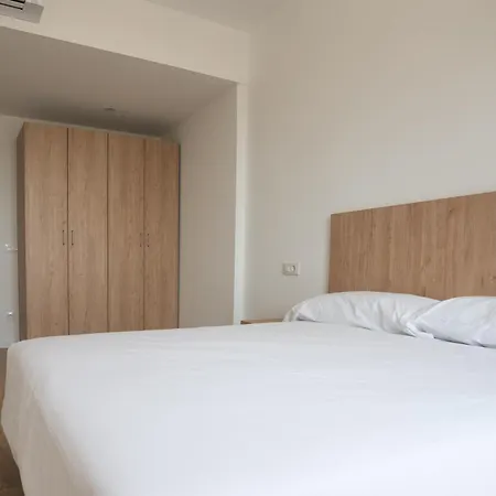 Wake Up By The Sea In Victoria 1 * Tossa de Mar