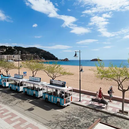 Lets Holidays Wake Up By The Sea In Victoria 1 Apartmán *