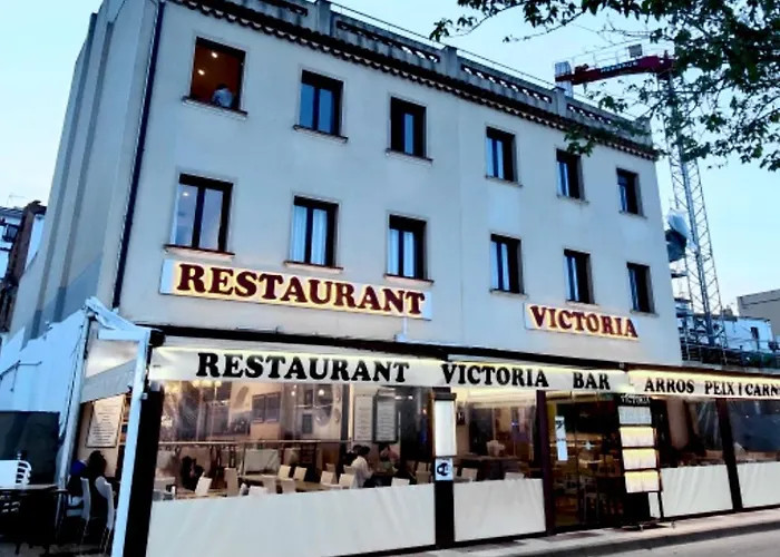 Apartment Lets Holidays Wake Up By The Sea In Victoria 1 *