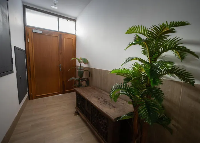 Lets Holidays Wake Up By The Sea In Victoria 1 *